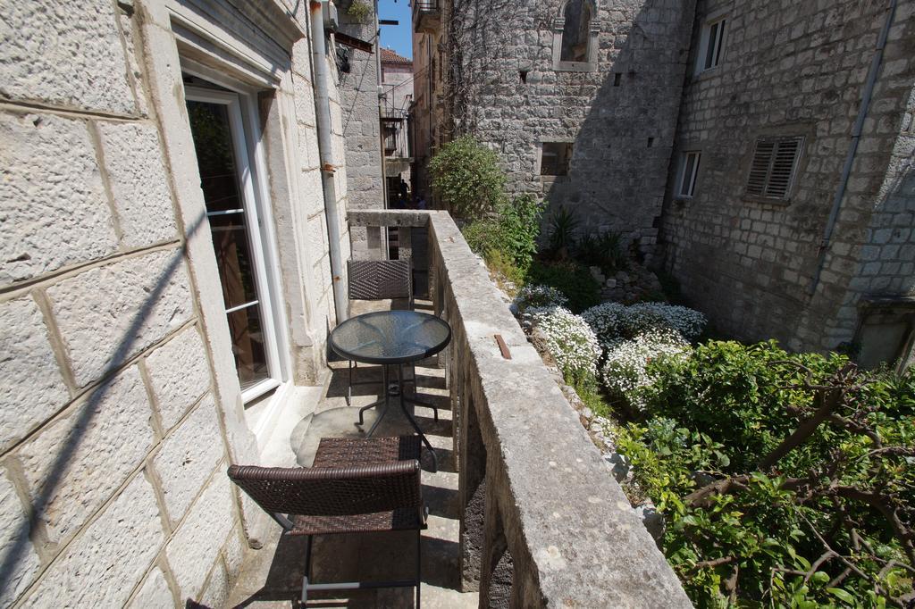 White House Apartments Korčula Exteriör bild