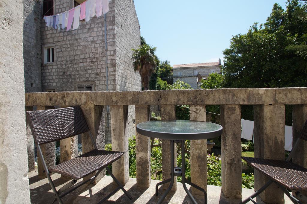 White House Apartments Korčula Exteriör bild