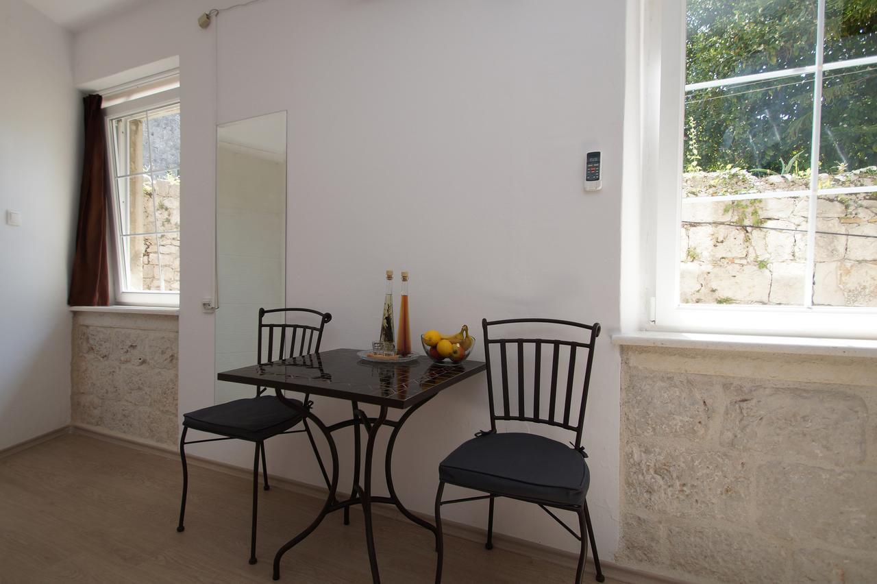 White House Apartments Korčula Exteriör bild